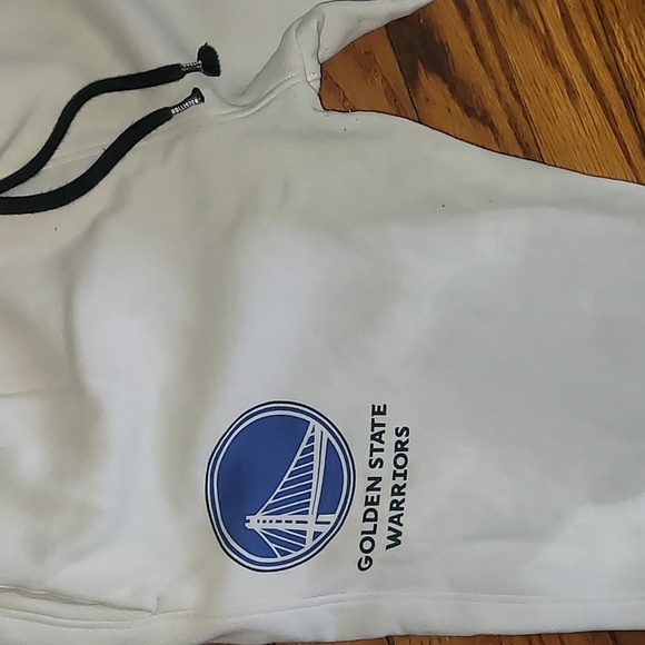 Hollister sweatpants - Picture 2 of 3